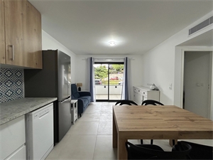 appartement à la location -   13600  LA CIOTAT, surface 41,5 m2 location appartement - APR733093